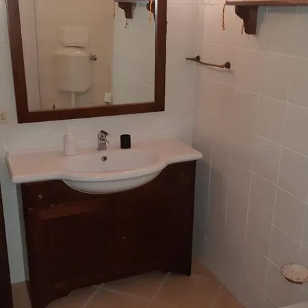 La Casa Di Giu Olbia